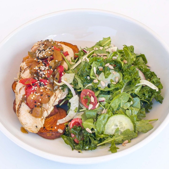 FREE-RANGE GRILLED CHICKEN PLATE