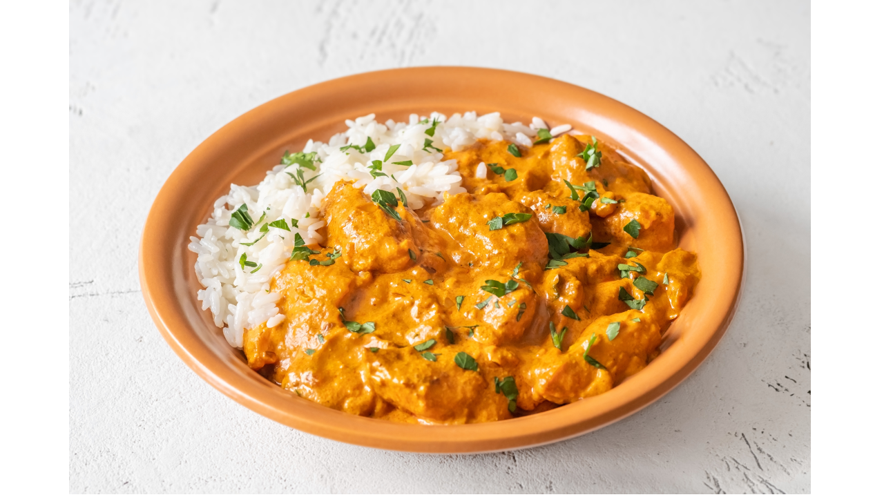 Chicken  Masala Over Rice Plate