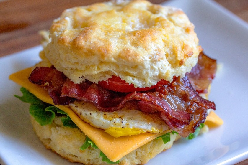 English Muffin-Egg, Cheese and Meat