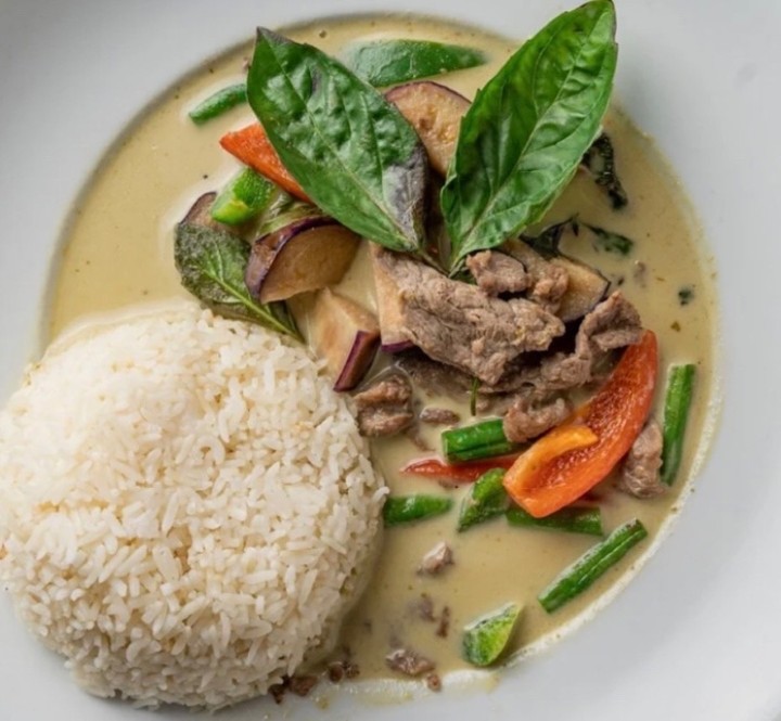 H2 Green Curry