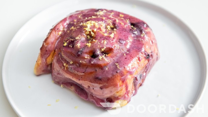 Lemon Blueberry Bun