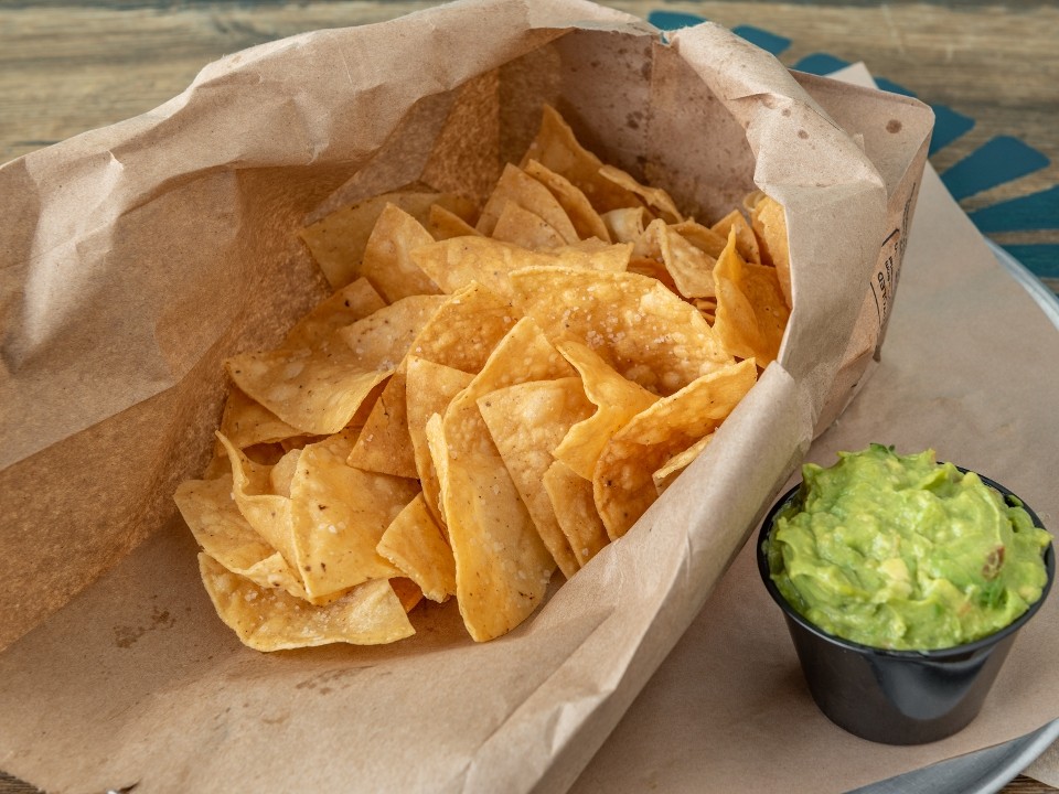 Small Chips & Guac