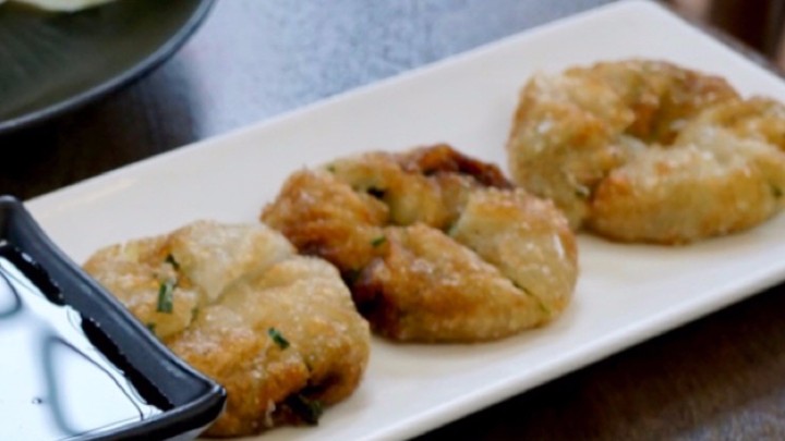20 PCS Fried Chive Dumplings