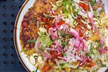 El Coyote Bar & Cantina