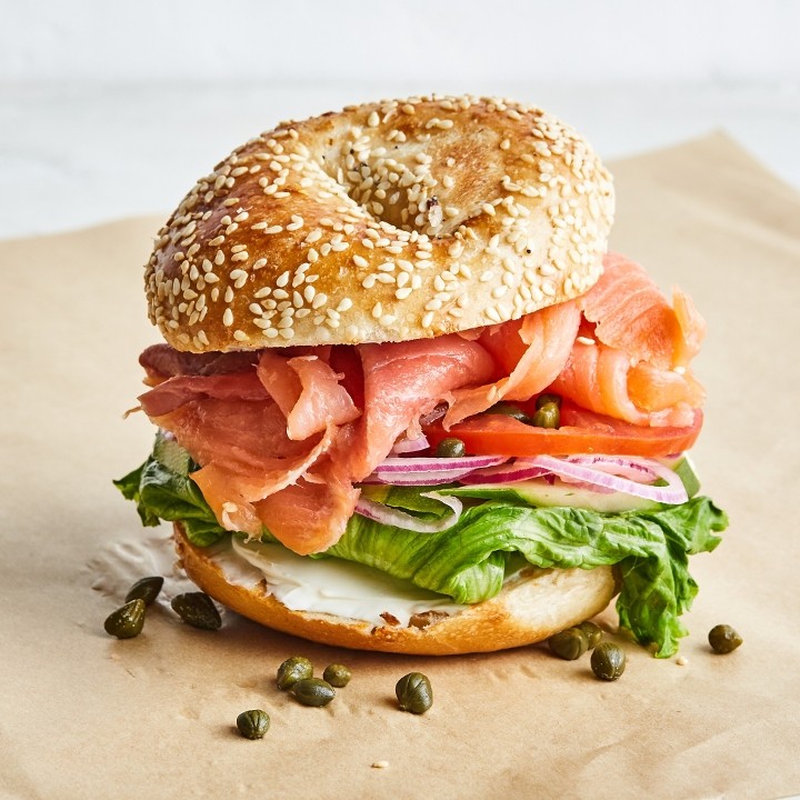 Bagel w/ Lox