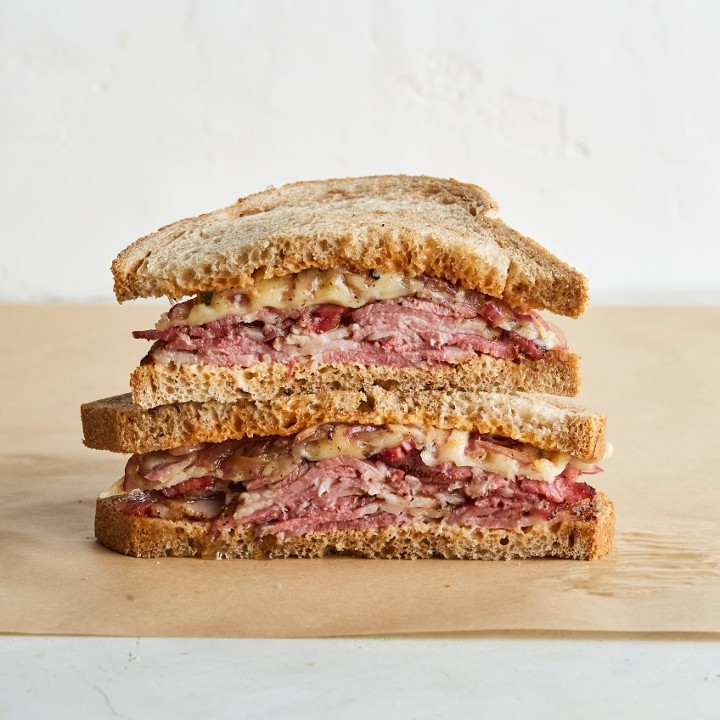 Pastrami Sando