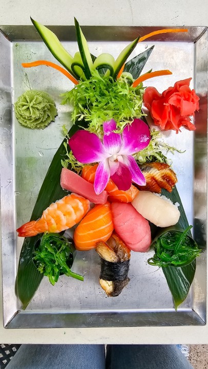 Sushi l Sashimi Platter