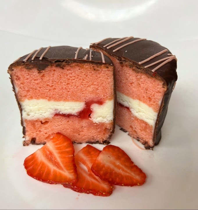 Chocolate Ganache Strawberry Cake