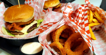Red Rooster Burger & Brew