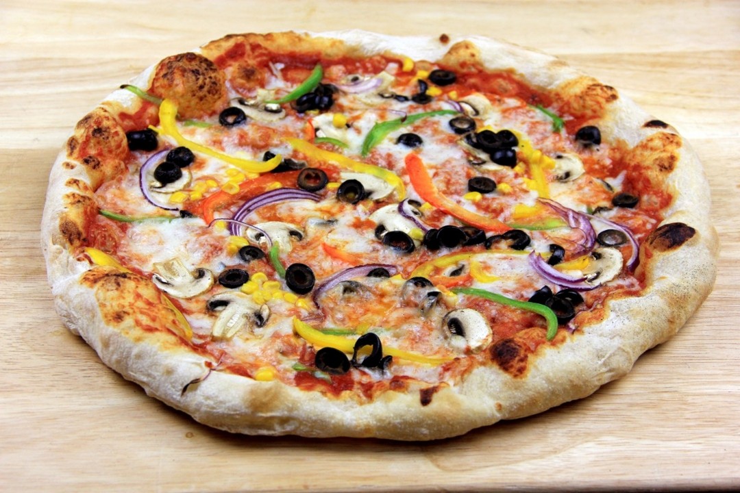 Veggie Pizza (Vegetarian) 🌱
