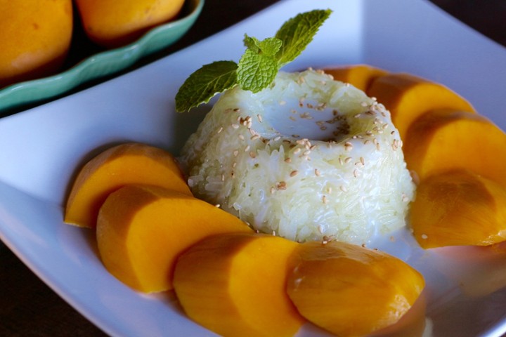 Sticky Rice with Mango (Seasonal)