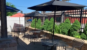 Sidetrax Bar & Grill