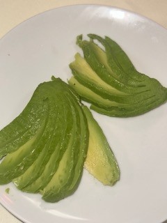 1/2 Sliced Avocado