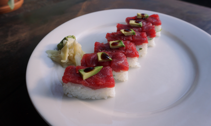 Tuna Hako Sushi