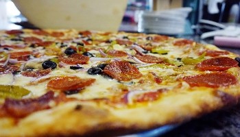 Pauly's pizza joint 6780 Miramar Rd #105
