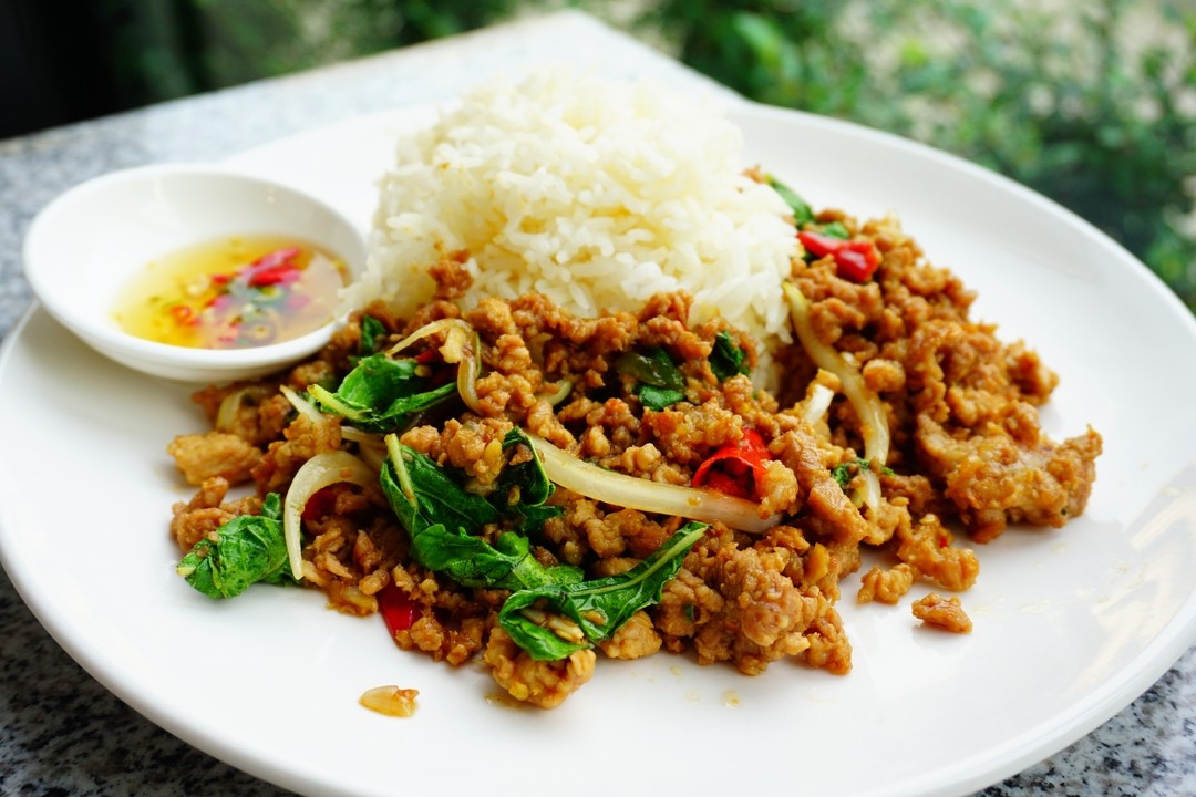 Chicken basil grapow and jasmine white rice (medium spice)