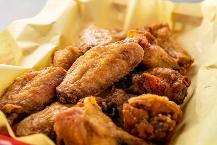 6 Fried Traditional Wings