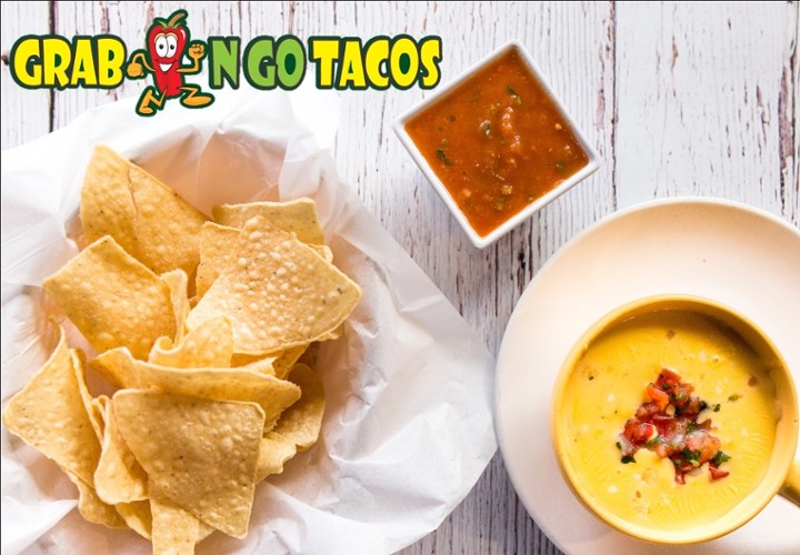 Chile Con Queso (Regular with Chips)