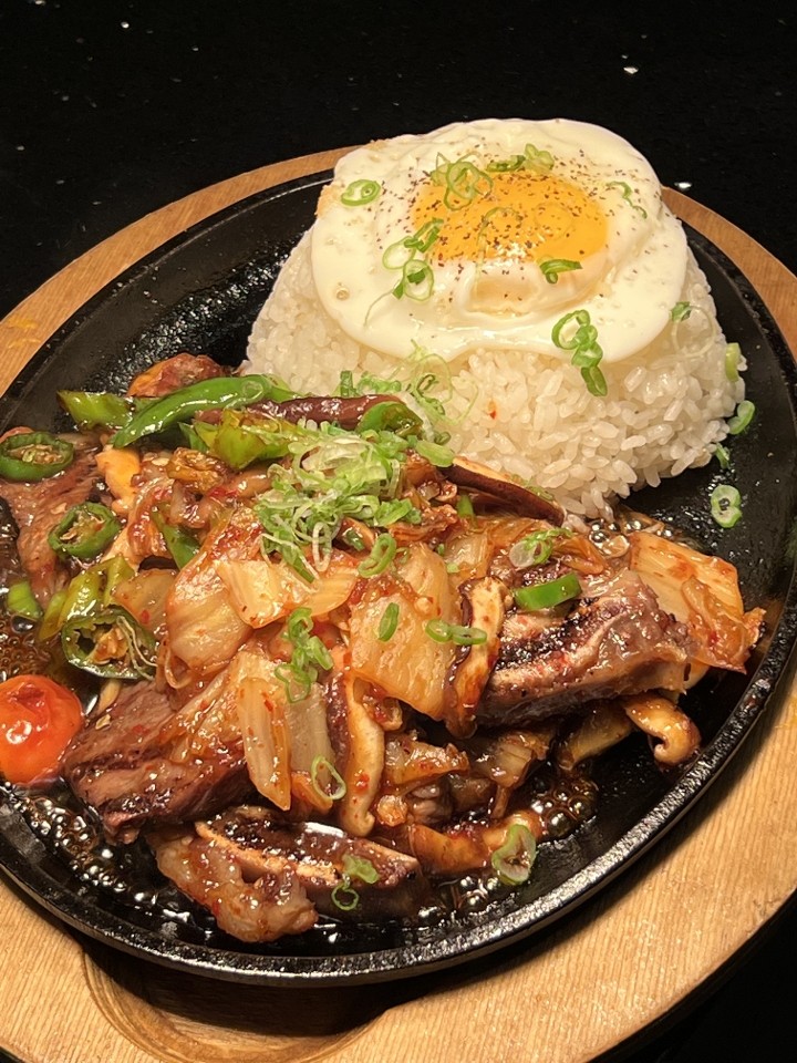 Sizzling Ribs & Rice