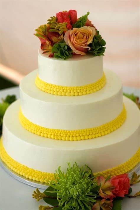 Yellow Pearl Wedding Cake
