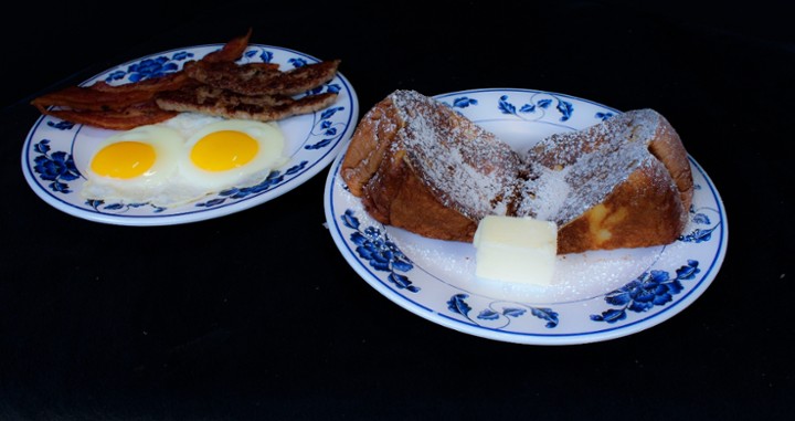 Boxed French Toast, Eggs & Bacon Combo