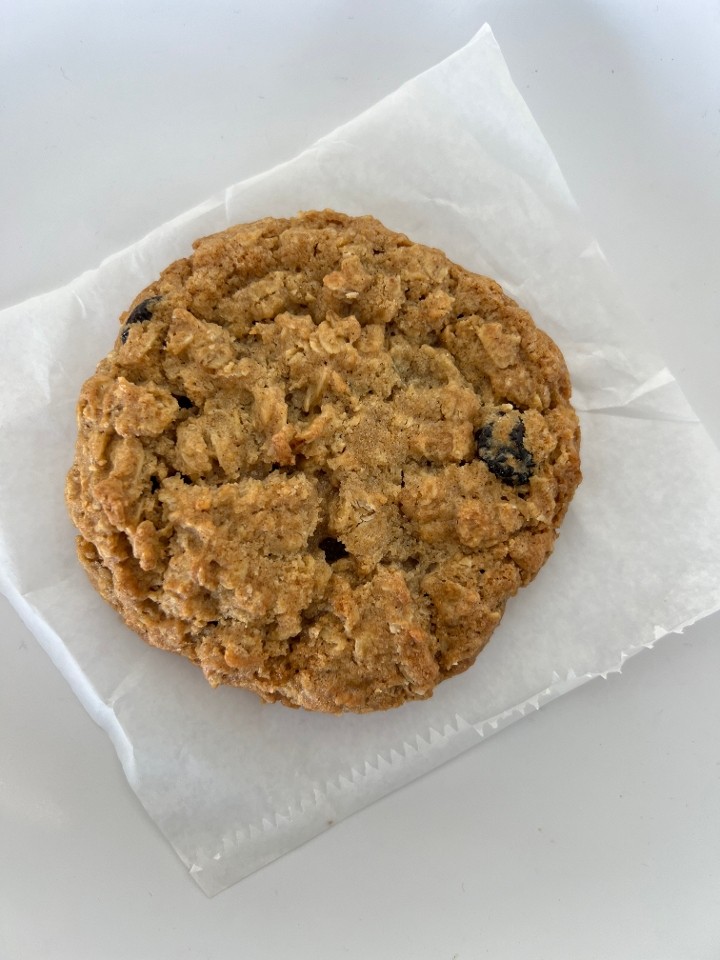 Oatmeal Dried Cherry Cookie