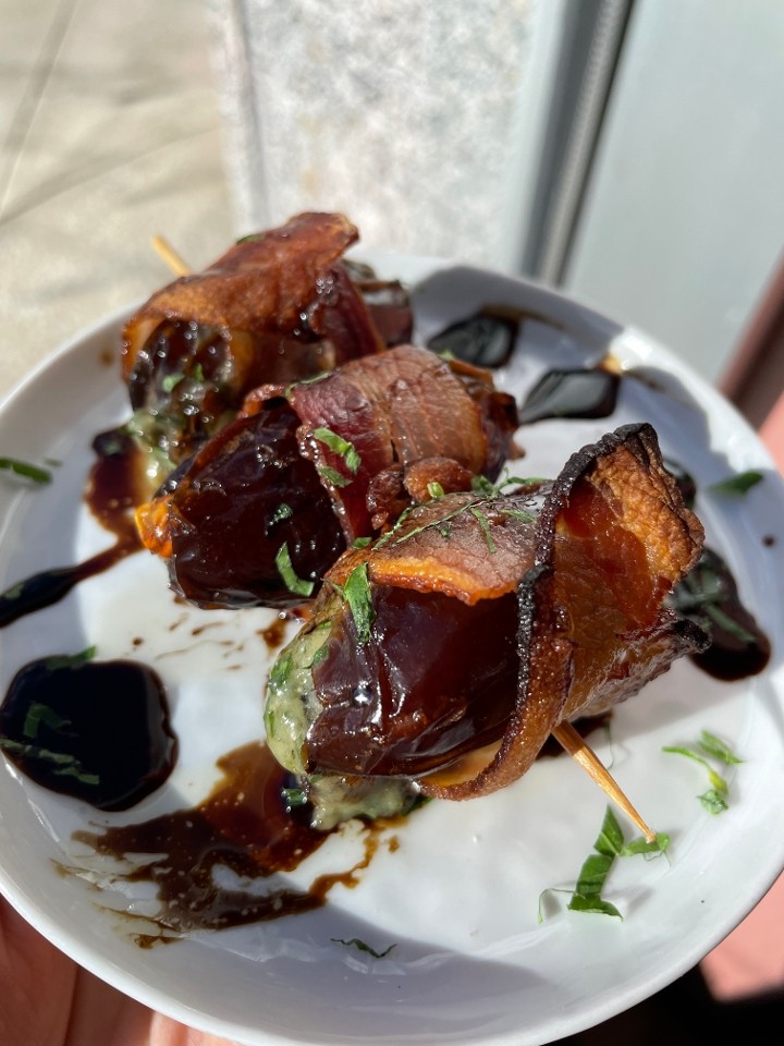 Dotty's Kitchen & Raw Bar Dockside Breakfast