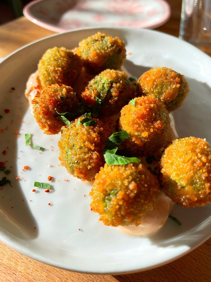 Dotty's Kitchen & Raw Bar Dockside Breakfast