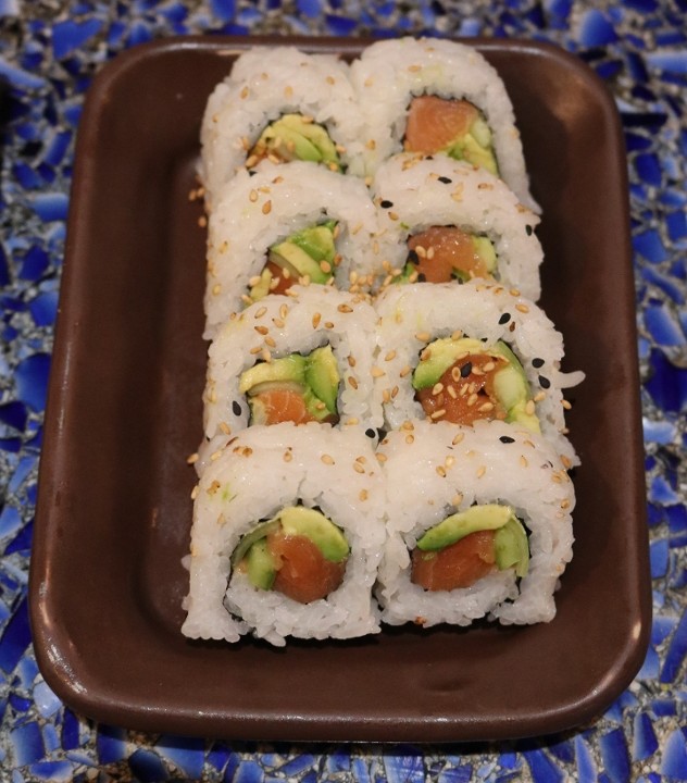 Salmon Avocado Roll