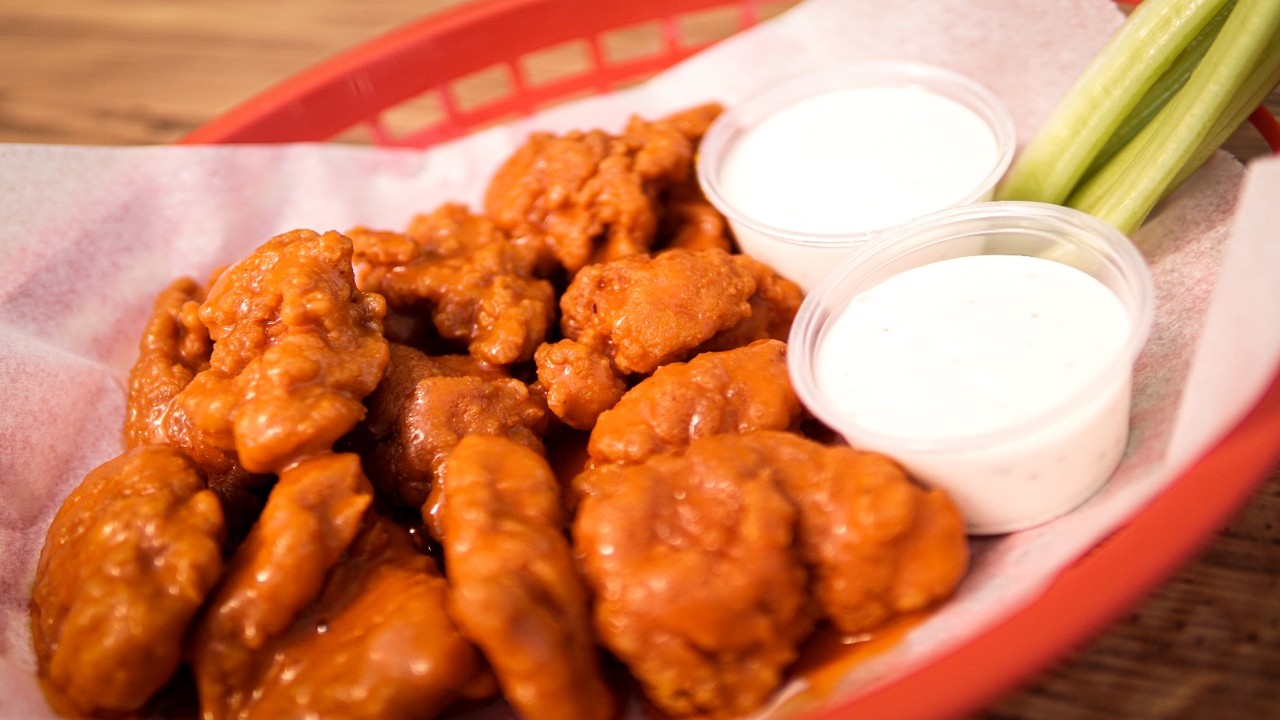 Boneless Wings (25)