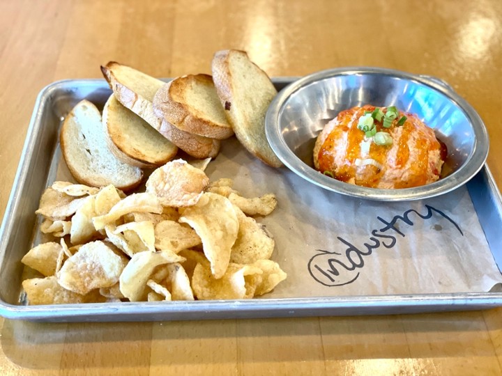 Pimiento Beer Cheese (vg)