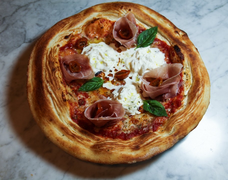 Prosciutto E Burrata Pizza