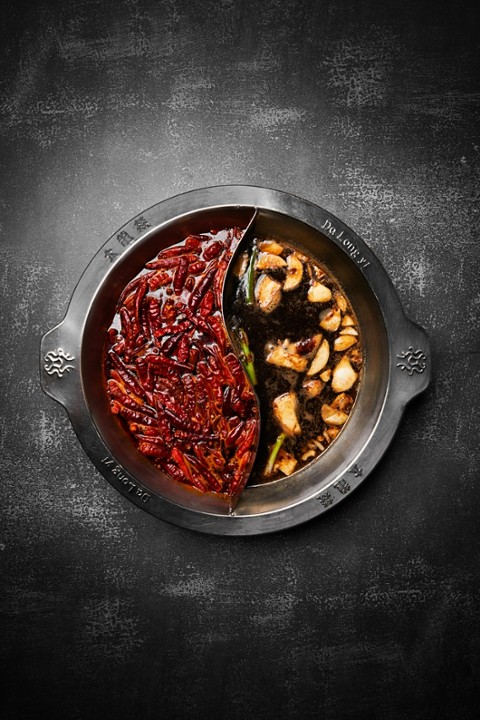 Double Flavor Spicy Beef Tallow Pot大龙燚鸳鸯牛油锅