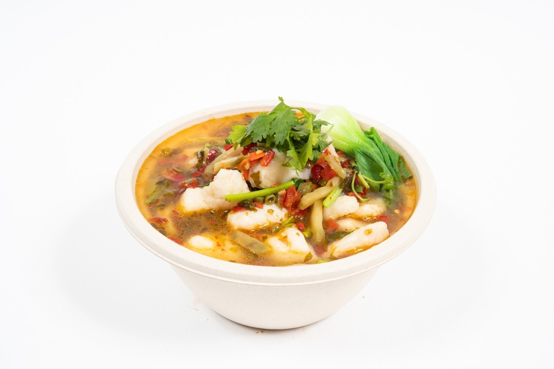 S13. Hot & Sour Fish Soup Noodle 酸汤鱼片
