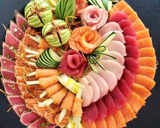 Ahi Deluxed Sashimi Platter
