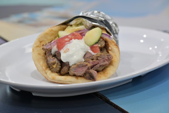 BEEF SOUVLAKI PITA