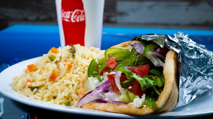 GREEK VEGGIE PITA COMBO