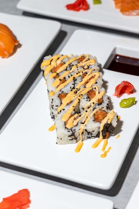 Spicy Salmon Roll