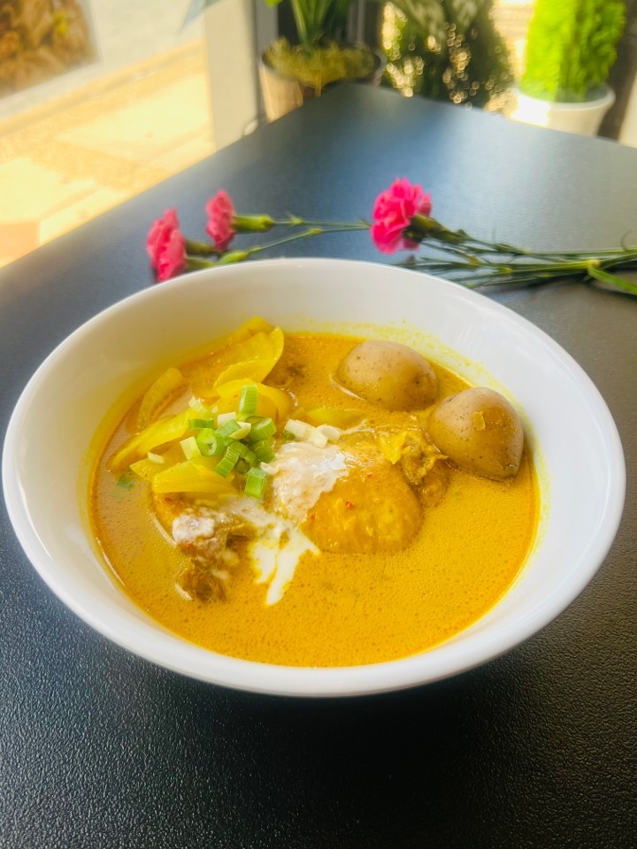 Yellow Curry Chicken (G)
