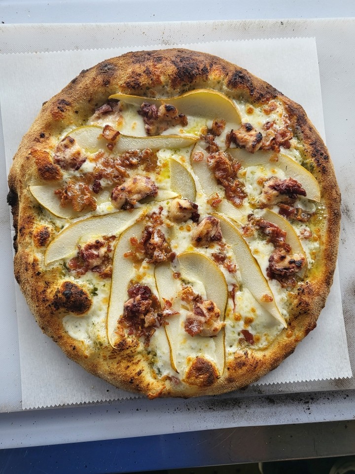 Bacon Pearadise Pizza