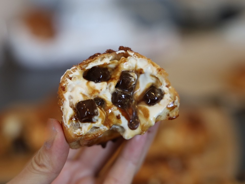 Boba Cream Puff (Single)