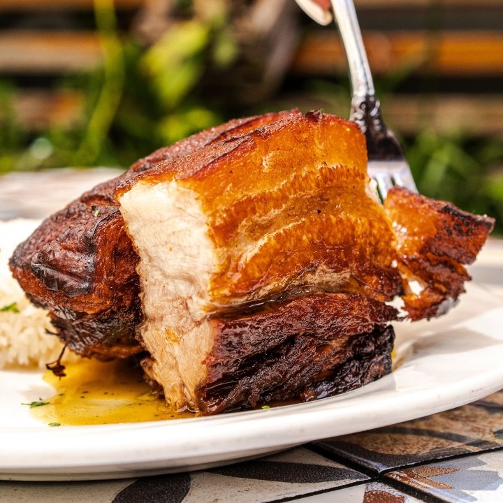 CHICHARRON DE COSTILLA DE CERDO