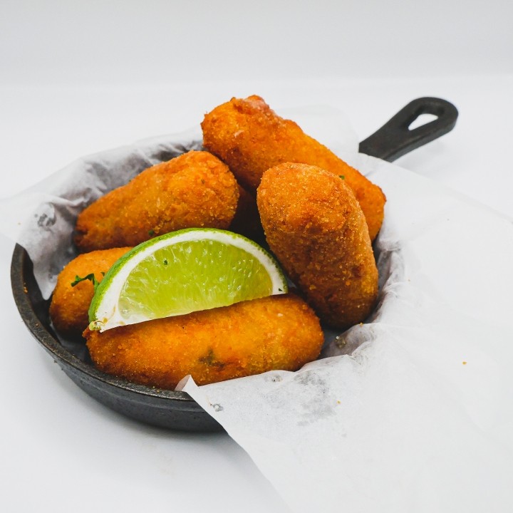 CROQUETTES CHICKEN/ CROQUETAS POLLO