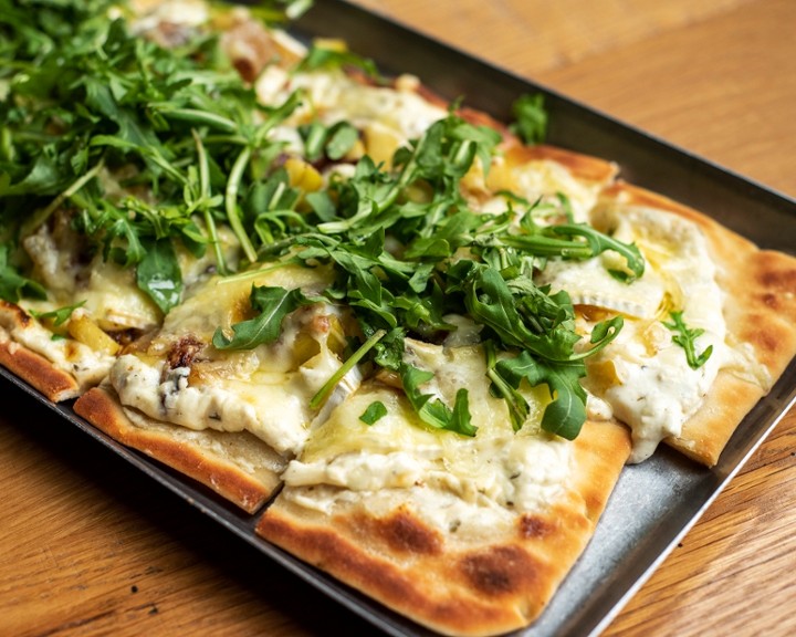 BRIE & BACON FLATBREAD