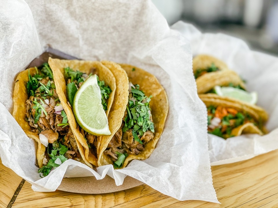 Tacos Mexicanos College Location