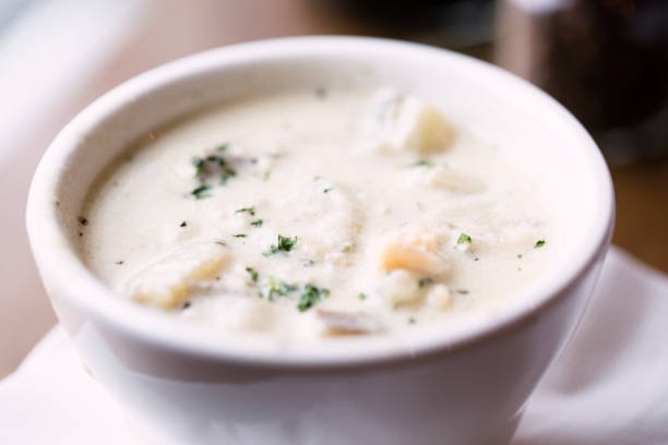 New England Clam Chowder - PINT