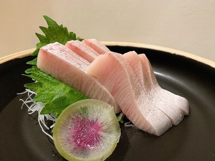 Hamachi Toro Sashimi