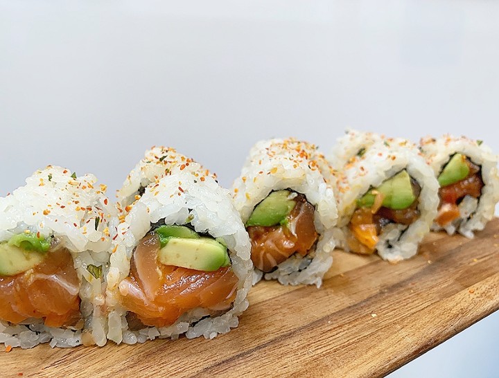 Spicy Salmon Roll
