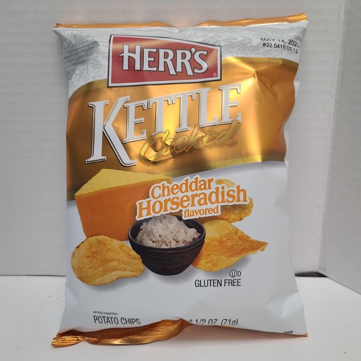 *Herr's Kettle Cooked Cheddar Horseradish Small Bag