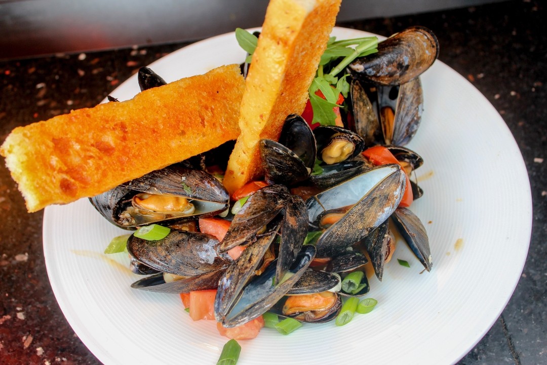 Mussels Coconut Curry